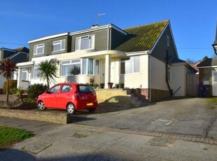 Bungalow to rent in Derek Road, Lancing, West Sussex BN15