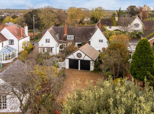 Cottage for sale with 3 bedrooms, Warwick Road, Southam | Fine & Country