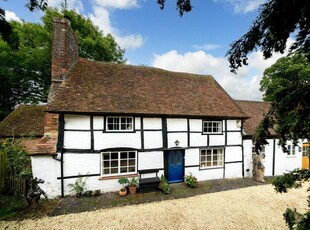 Cottage for sale with 4 bedrooms, Dean Leys | Fine & Country