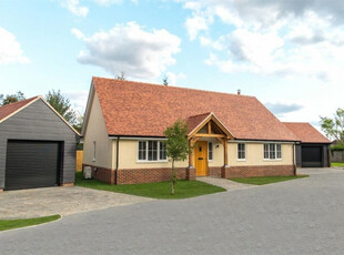 Detached Bungalow for sale with 3 bedrooms, Shepherds Retreat, langham | Fine & Country