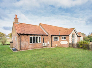 Detached Bungalow for sale with 3 bedrooms, Studio Close, Westleton | Fine & Country
