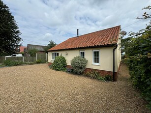 Detached Bungalow for sale with 3 bedrooms, The Street, Dickleburgh | Fine & Country