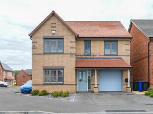 Detached house for sale in Cranleigh Road, Mastin Moor, Chesterfield S43