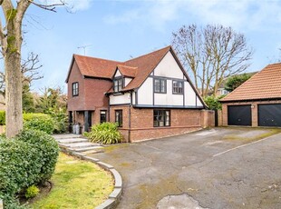 Detached house for sale in High Oaks, Langdon Hills SS16