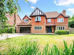 Detached house for sale in Lincolns Mead, Lingfield RH7