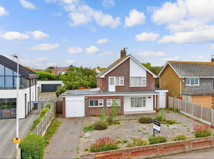 Detached House for sale with 3 bedrooms, Cliff Road, Birchington | Fine & Country