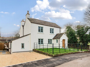 Detached House for sale with 3 bedrooms, Norton Lane, Wellow | Fine & Country