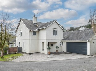 Detached House for sale with 4 bedrooms, 3 Woodland Vale, Lakeside | Fine & Country
