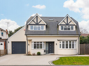 Detached House for sale with 4 bedrooms, Darby Crescent, Sunbury-On-Thames | Fine & Country