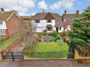 Detached House for sale with 4 bedrooms, Johns Green, Sandwich | Fine & Country