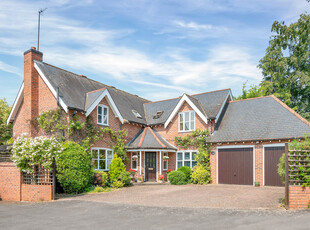 Detached House for sale with 4 bedrooms, Lychgate Close, Cropston | Fine & Country