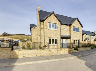 Detached House for sale with 4 bedrooms, Meadow Edge Close, Higher Cloughfold | Fine & Country