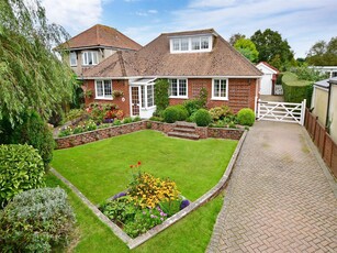 Detached House for sale with 4 bedrooms, Northwood, Isle of Wight | Fine & Country