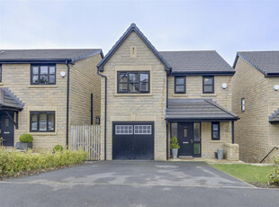 Detached House for sale with 4 bedrooms, Oaklands Drive, Rawtenstall | Fine & Country