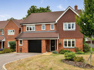Detached House for sale with 4 bedrooms, Rowland's Castle, Hampshire | Fine & Country