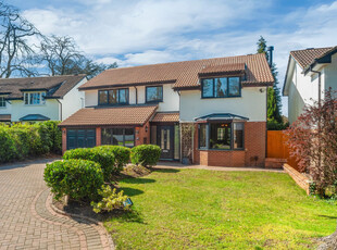 Detached House for sale with 4 bedrooms, St. Bernards Road - Solihull, West Midlands | Fine & Country