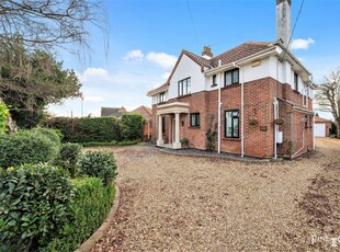 Detached House for sale with 4 bedrooms, Sutton Bridge | Fine & Country