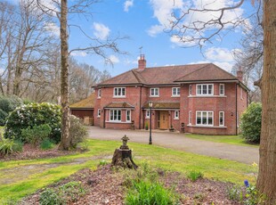 Detached House for sale with 5 bedrooms, Alderton Drive, Little Gaddesden | Fine & Country