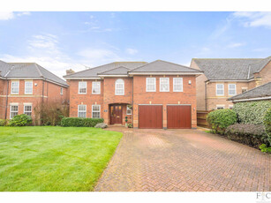 Detached House for sale with 5 bedrooms, Chestnut Drive, Stretton Hall | Fine & Country