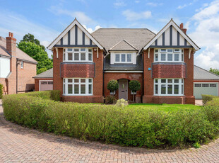 Detached House for sale with 5 bedrooms, Choules Close Pershore, Worcestershire | Fine & Country