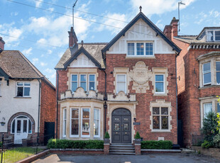 Detached House for sale with 5 bedrooms, Dashwood Road Banbury, Oxfordshire | Fine & Country