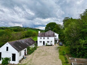 Detached House for sale with 5 bedrooms, Ffarmers, Llanwrda | Fine & Country