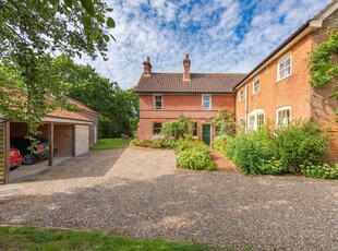 Detached House for sale with 5 bedrooms, Harrow Green, Bury St Edmunds | Fine & Country