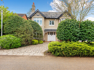 Detached House for sale with 5 bedrooms, Heathfield, Royston | Fine & Country