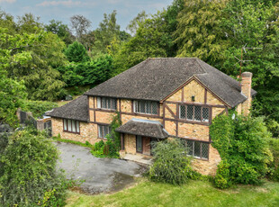 Detached House for sale with 5 bedrooms, Magnolia Dene, Hazlemere | Fine & Country