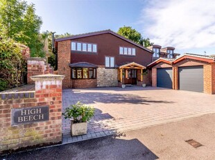 Detached House for sale with 5 bedrooms, Merryboys Road, Cliffe Woods | Fine & Country