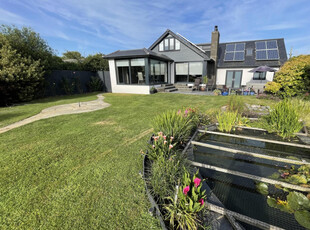 Detached House for sale with 5 bedrooms, Merstone, Isle of Wight | Fine & Country