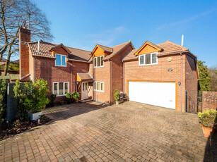 Detached House for sale with 5 bedrooms, Netley Firs Road Hedge End Southampton, Hampshire | Fine & Country