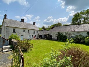 Detached House for sale with 5 bedrooms, Penpont, Brecon | Fine & Country