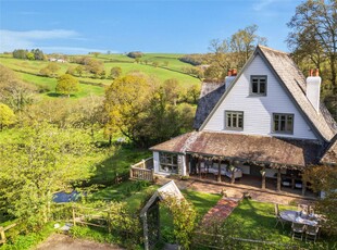Detached House for sale with 6 bedrooms, Chulmleigh, North Devon | Fine & Country