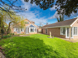 Detached House for sale with 6 bedrooms, Marsh Lane, Hemingford Grey | Fine & Country