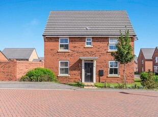 Detached house to rent in Beckfield Rise, Auckley, Doncaster, South Yorkshire DN9