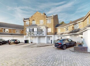 Detached house to rent in Berridge Mews, West Hampstead, London NW6