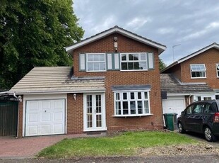 Detached house to rent in Windmill Drive, Croxley Green, Rickmansworth WD3