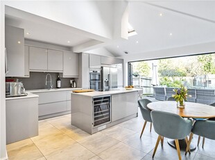 End Of Terrace House for sale - Manor Lane, SE13