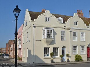 End of Terrace House for sale with 2 bedrooms, Old Portsmouth, Hampshire | Fine & Country