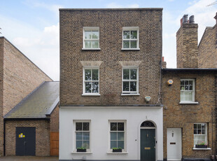 End of Terrace House for sale with 4 bedrooms, Swan Street, Isleworth | Fine & Country