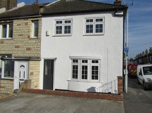 End terrace house to rent in Crayford Road, Crayford, Kent DA1