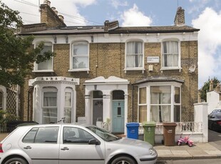 End terrace house to rent in Pennethorne Road, London SE15