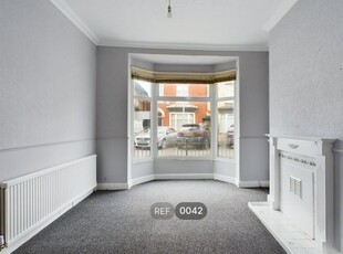 End terrace house to rent in Severn Street, Hull HU8