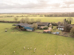 Farm House for sale with 2 bedrooms, Ardley, Bicester | Fine & Country