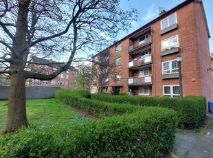 Flat for sale in Dundrennan Road, Battlefield, Glasgow G42