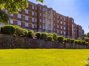 Flat for sale in Learmonth Court, Comely Bank, Edinburgh EH4