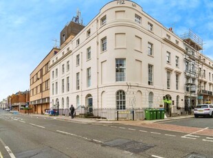 Flat for sale in Portland Street, Southampton, Hampshire SO14
