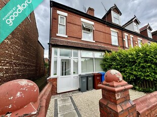 Flat to rent in Barlow Moor Road, Manchester M21