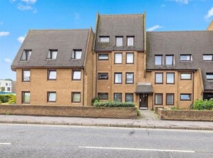 Flat to rent in Dalrymple Loan, Musselburgh EH21